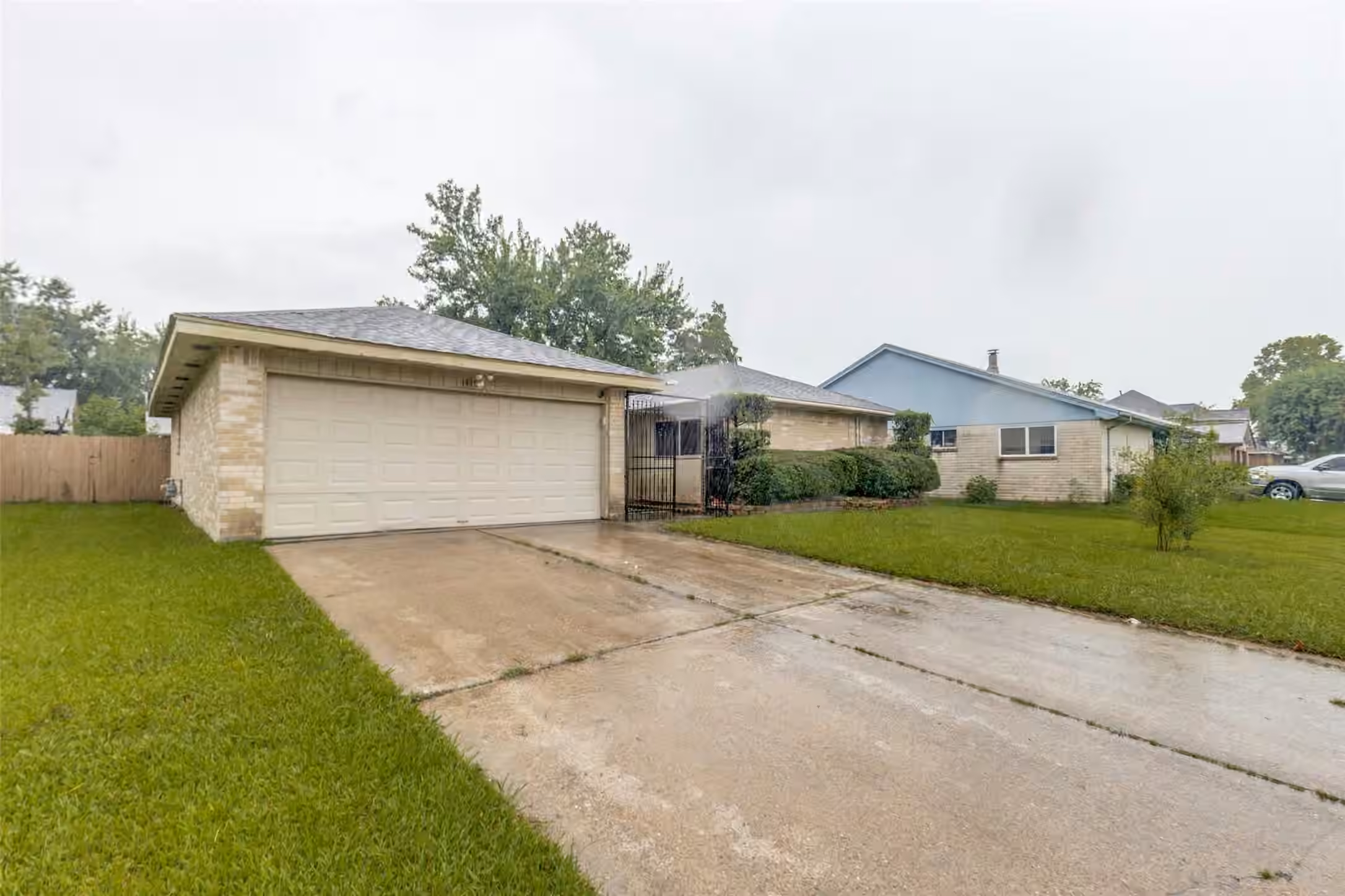 Photo 4 of 1415 Leadenhall Circle, Channelview, TX