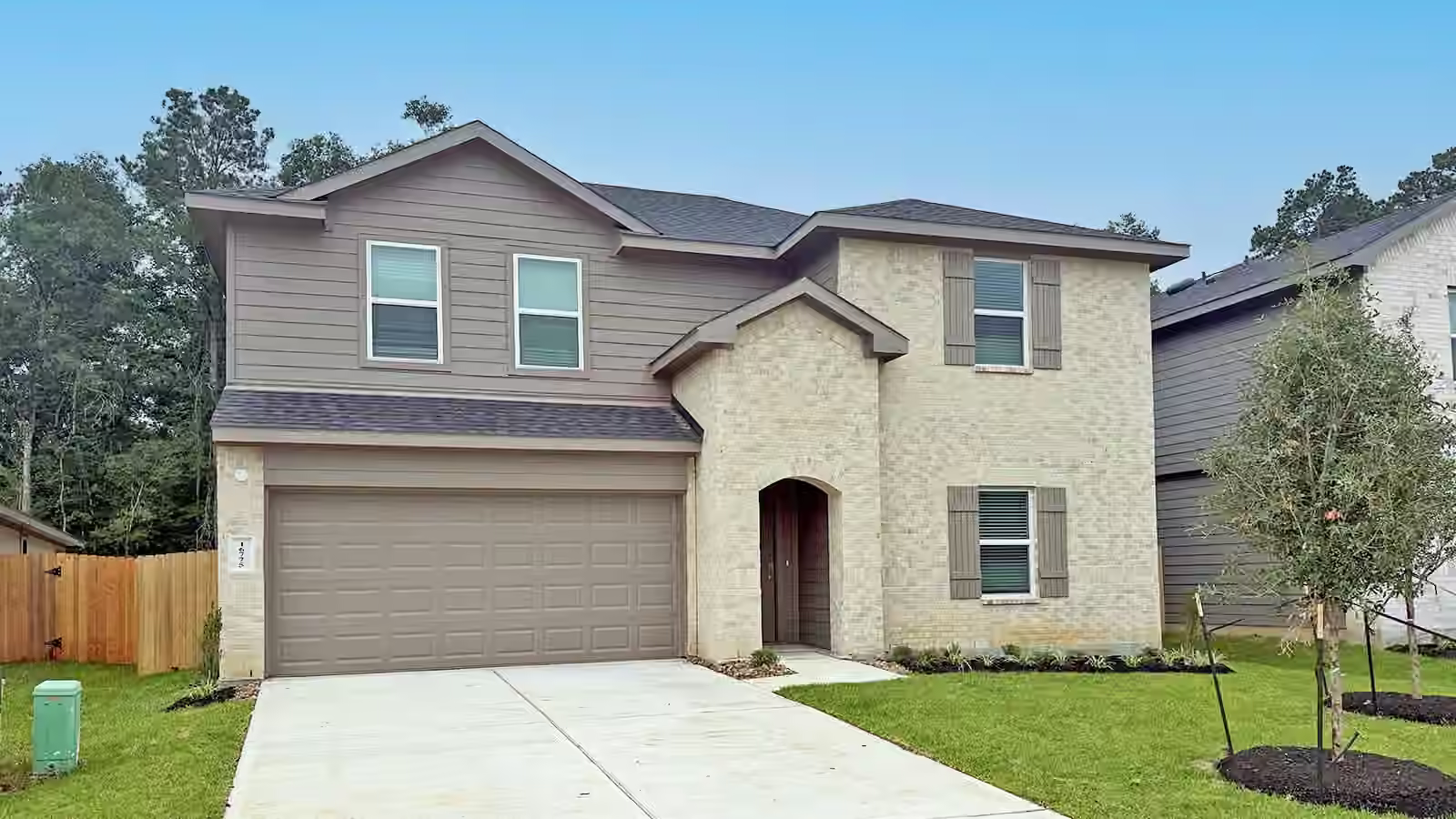 Photo of 16775 Country Roots Avenue, Conroe, TX 77302