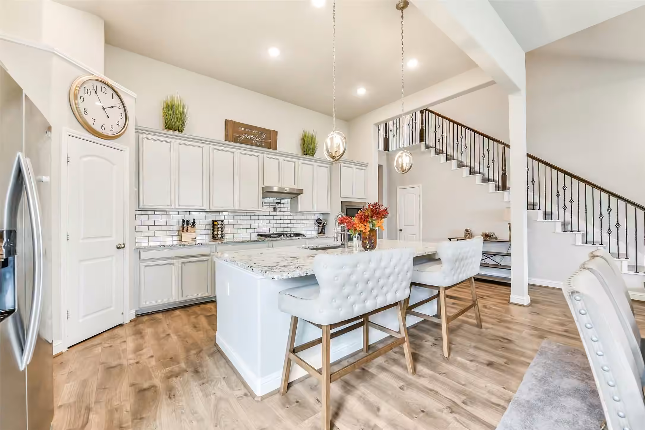 Photo 4 of 6930 Water Glen Lane, Manvel, TX
