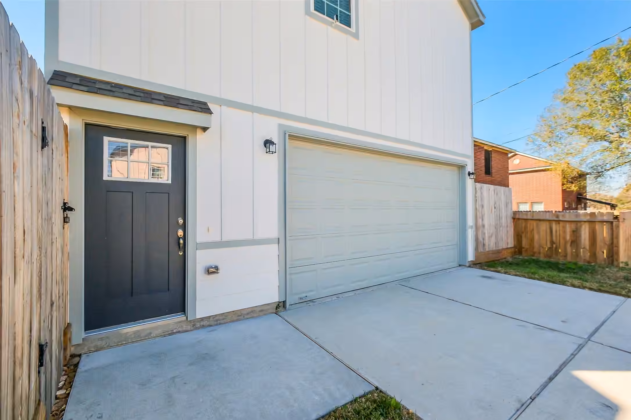 Photo 6 of 6502 New York Street, Houston, TX