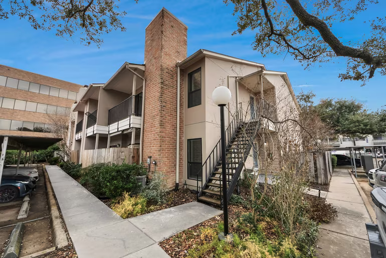 Photo of 1818 Augusta Drive 14, Houston, TX