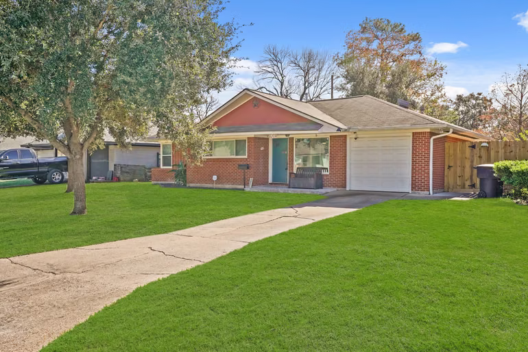 Photo 2 of 1719 Wilde Rock Way, Houston, TX