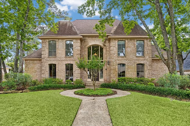 Photo 2 of 2519 Golden Pond Drive, Kingwood, TX
