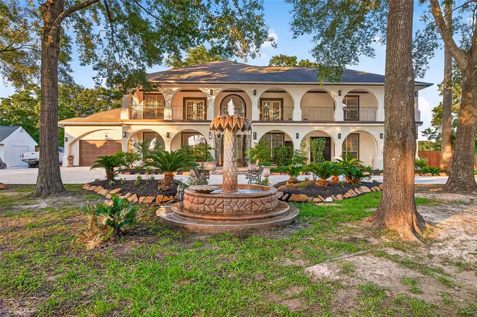 Photo 5 of 21832 Rayford Road, Humble, TX