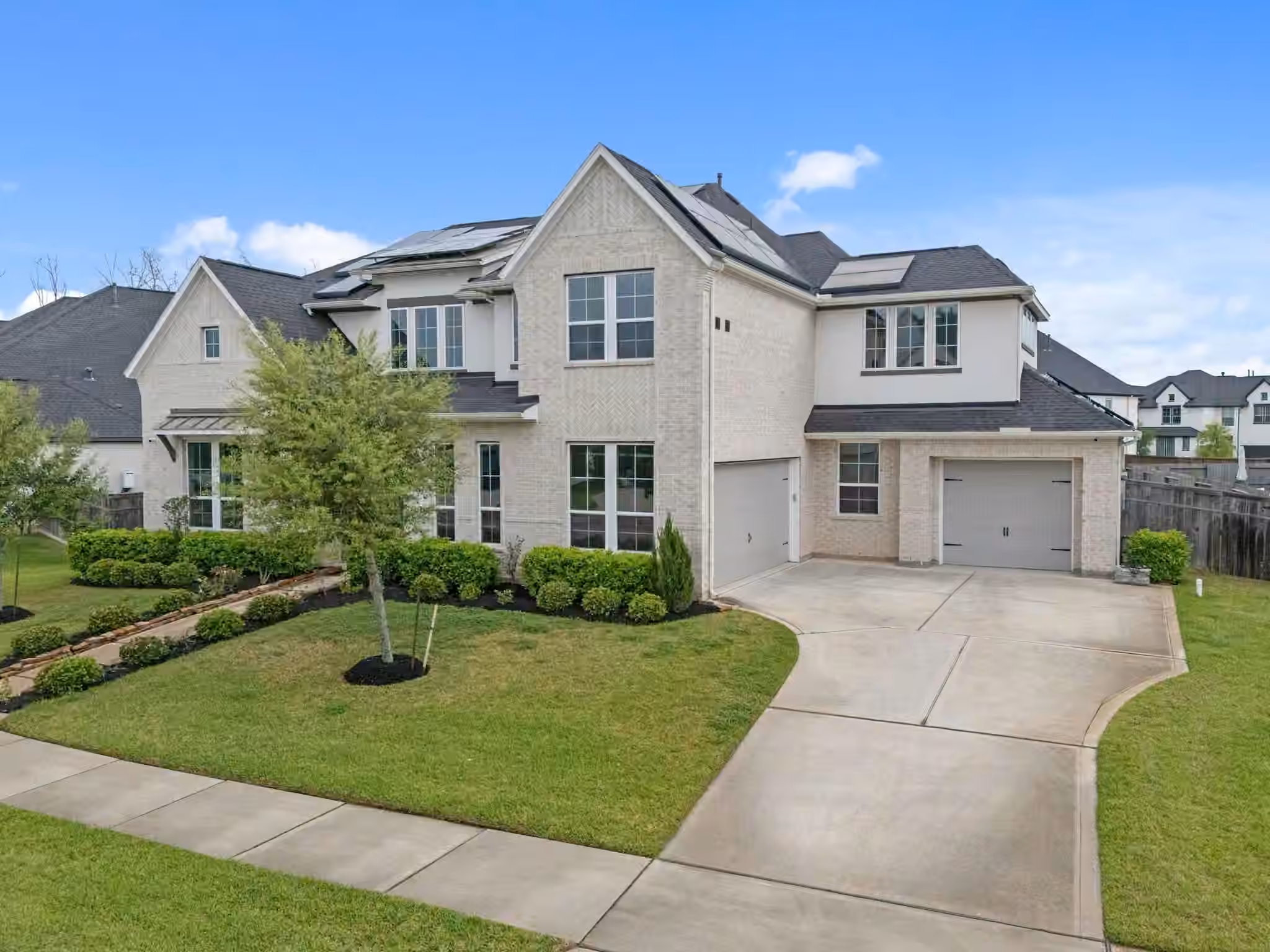 Photo 5 of 10315 Fountain Shore Drive, Missouri City, TX