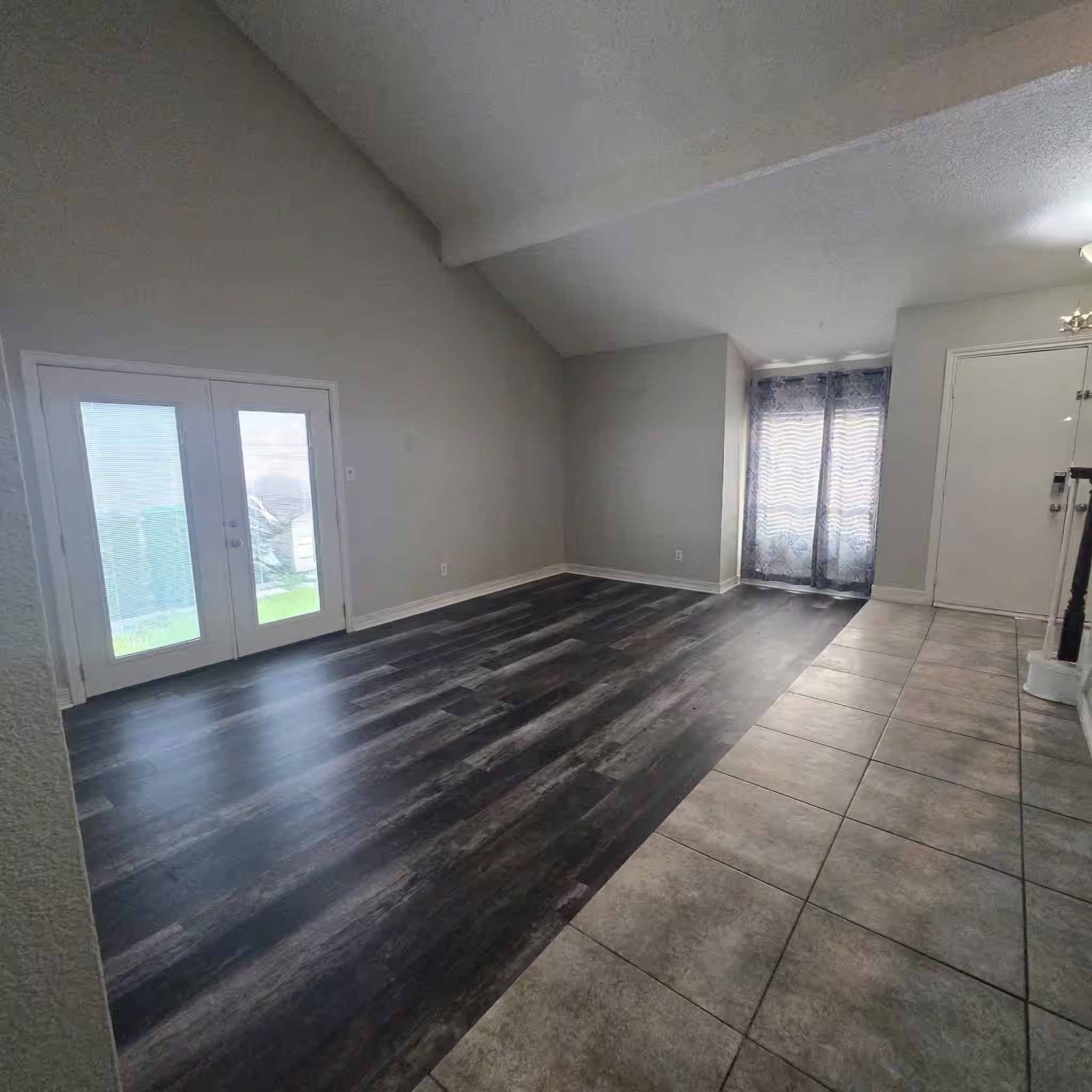 Photo 5 of 12410 Seaswept Drive, Houston, TX