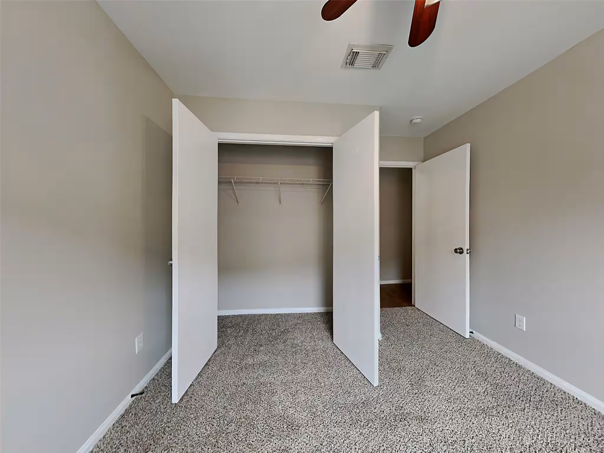 Photo 6 of 8119 Katie Mill Trail, Spring, TX