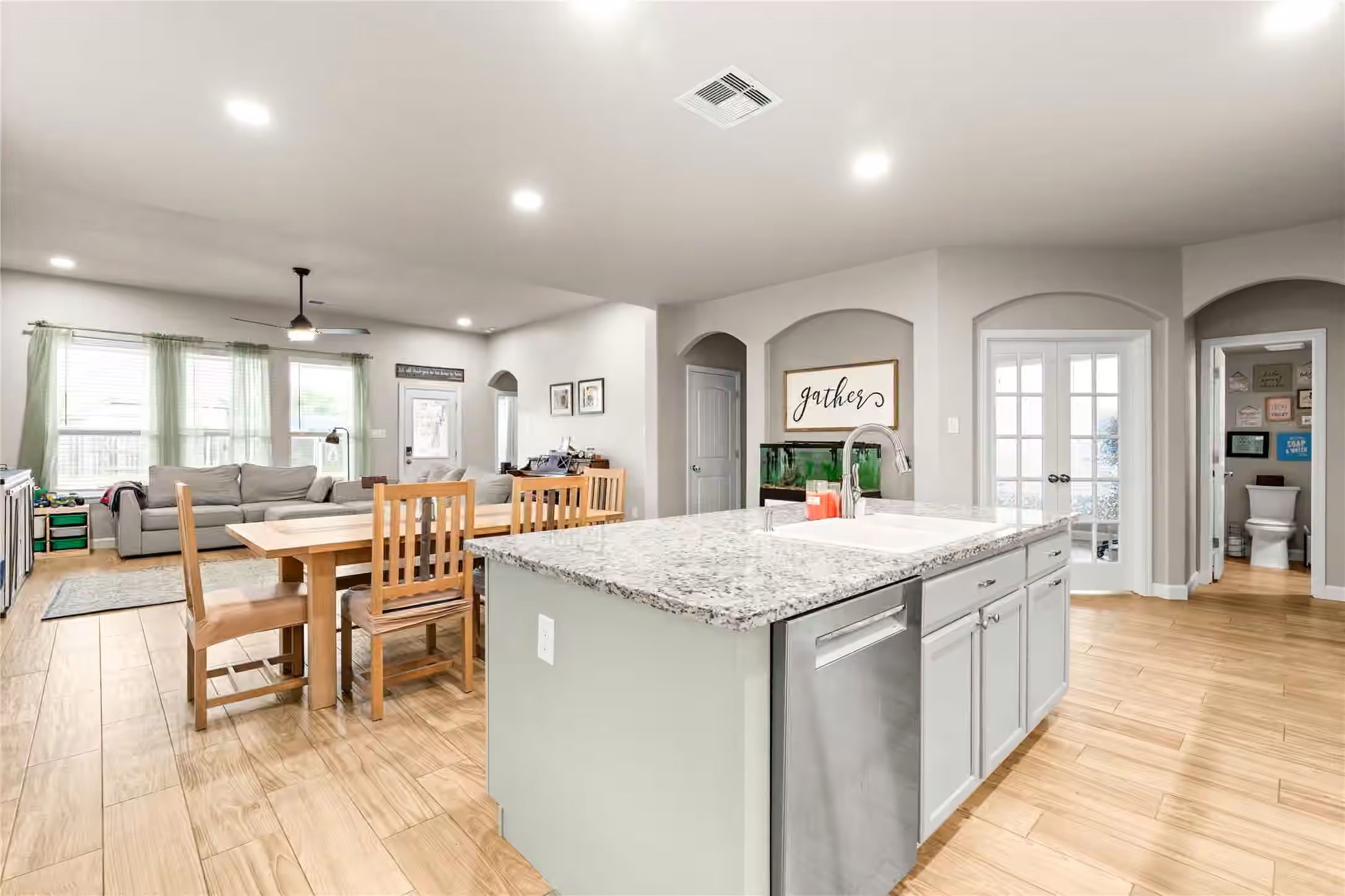 Photo 3 of 8910 Beacon Mill Drive, Cypress, TX