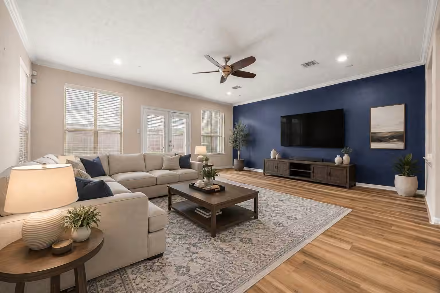 Photo 4 of 5309 Nolda Street, Houston, TX