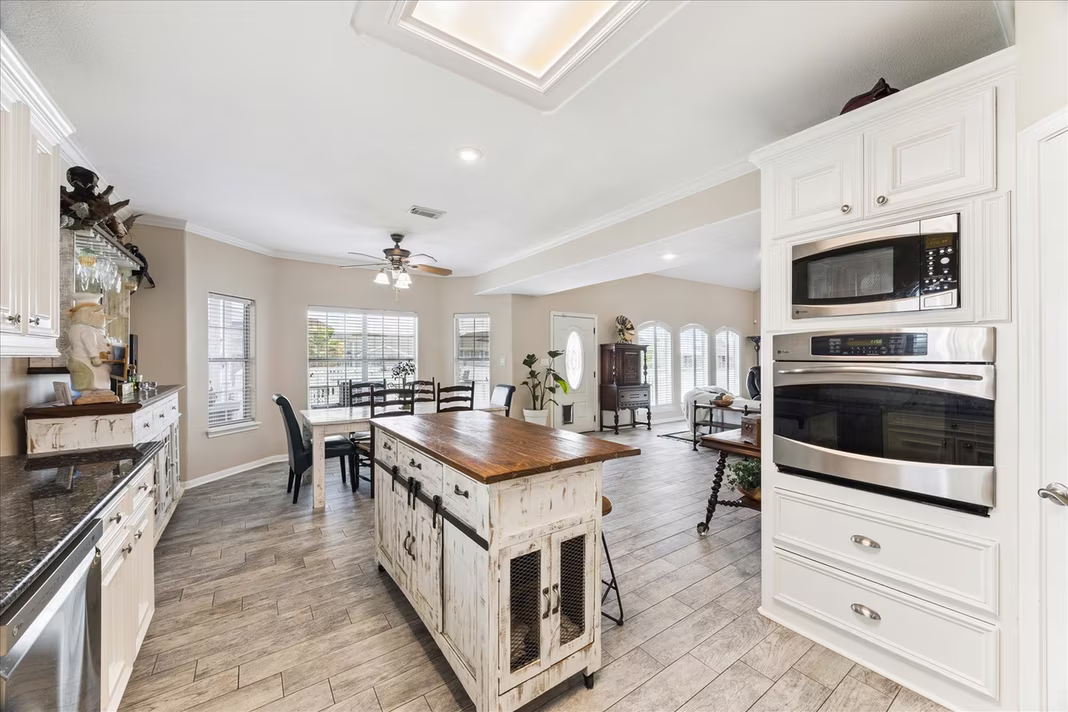 Photo 6 of 33 N Flamingo Street, La Marque, TX