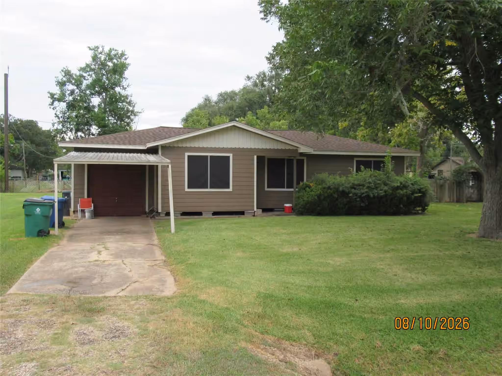 Photo of 225 Moore Street, Richwood, TX