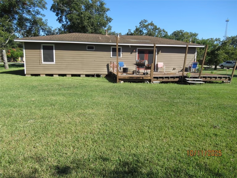 Photo 6 of 225 Moore Street, Richwood, TX