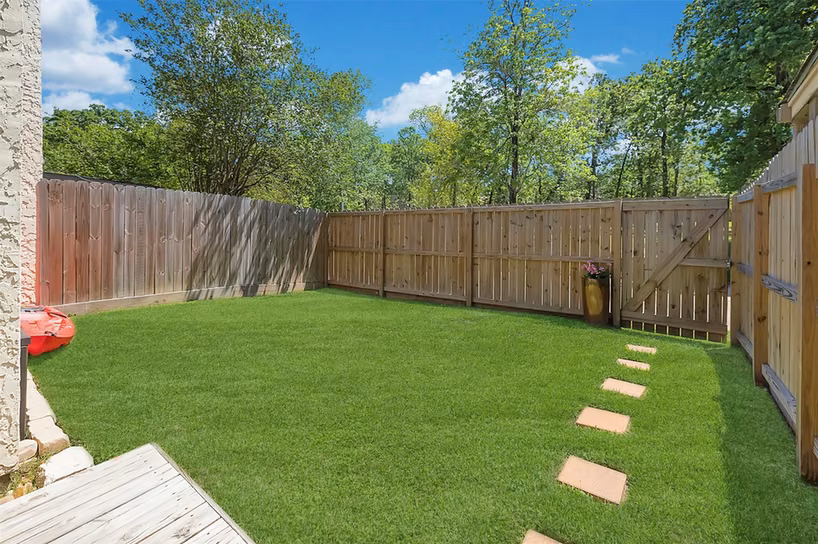 Photo 7 of 12227 Glenview Drive, Montgomery, TX