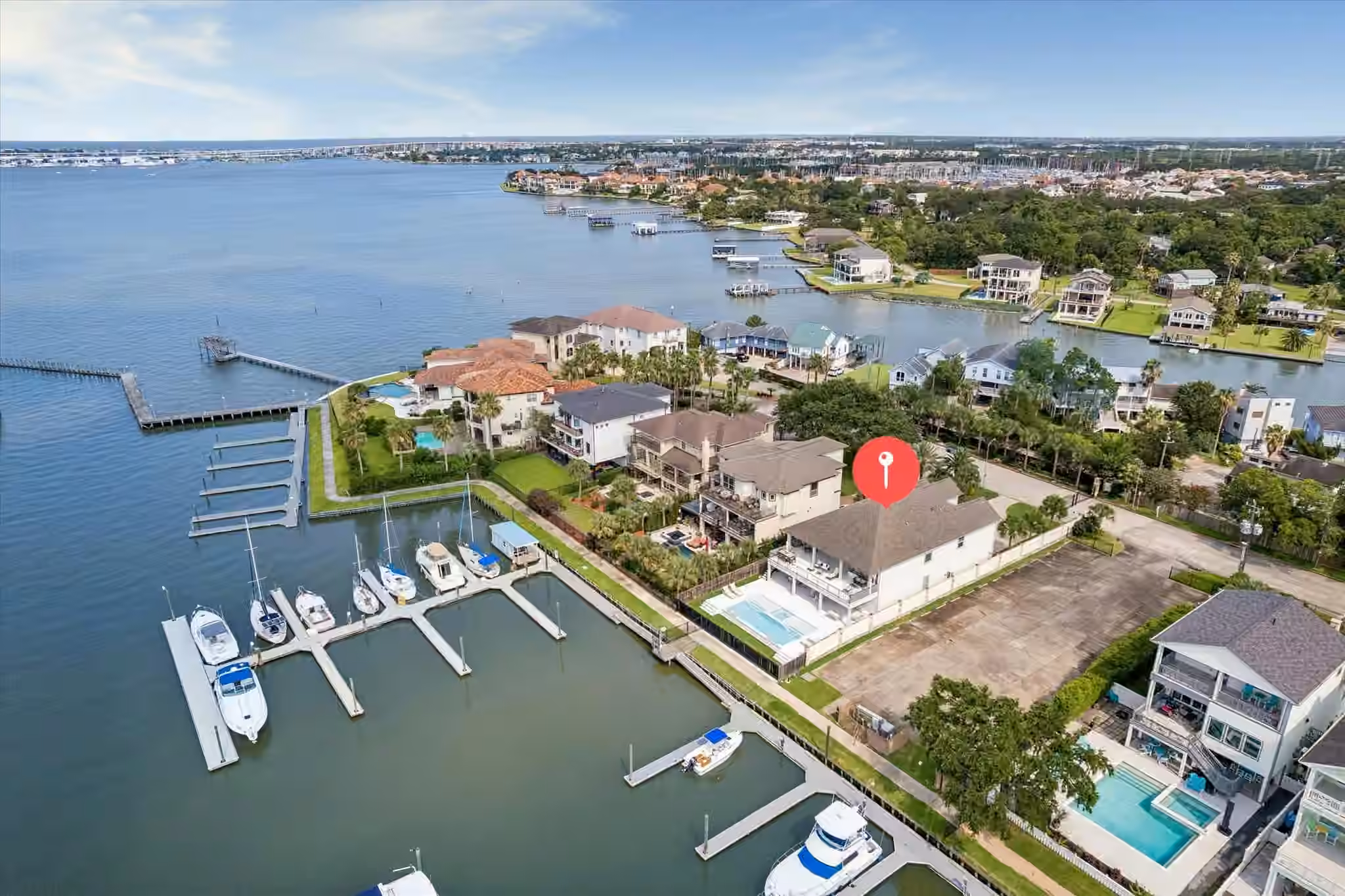 Photo 3 of 2230 Marina Way, Kemah, TX