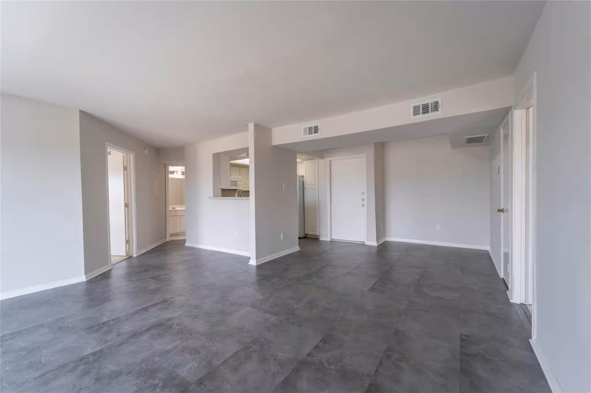 Photo 6 of 2824 S Bartell Drive 39, Houston, TX