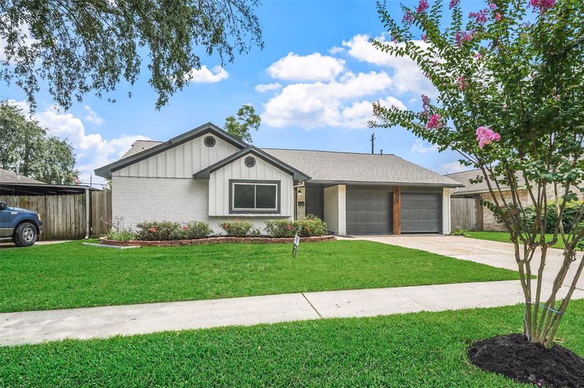Photo 2 of 5507 De Milo Drive, Houston, TX