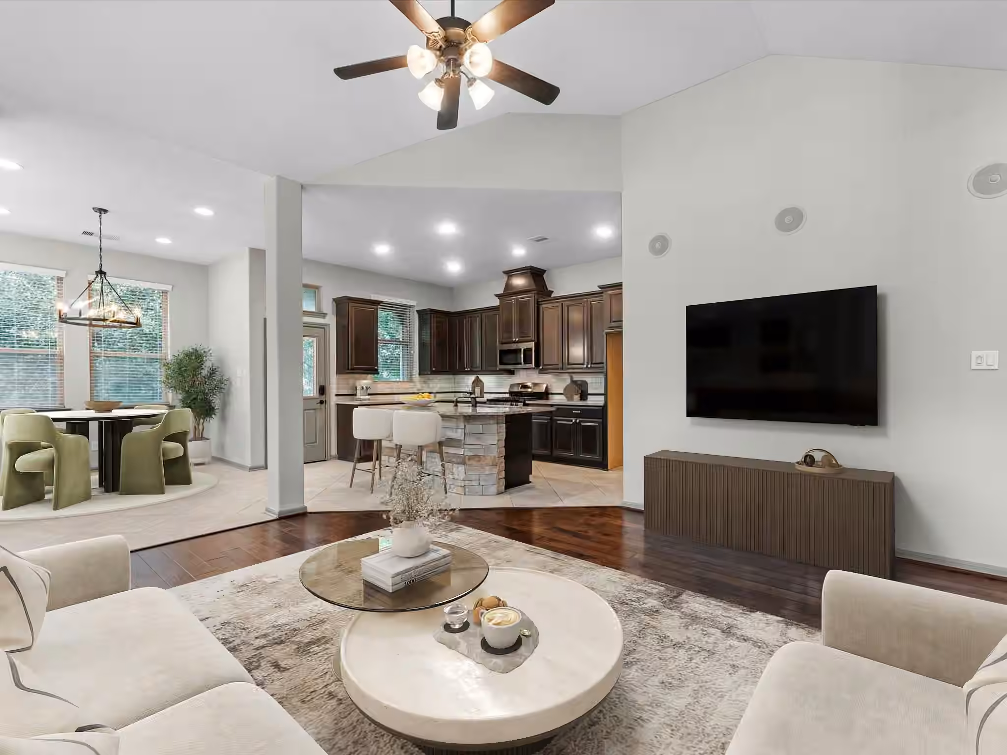 Photo 4 of 211 Cheswood Forest Place, Montgomery, TX
