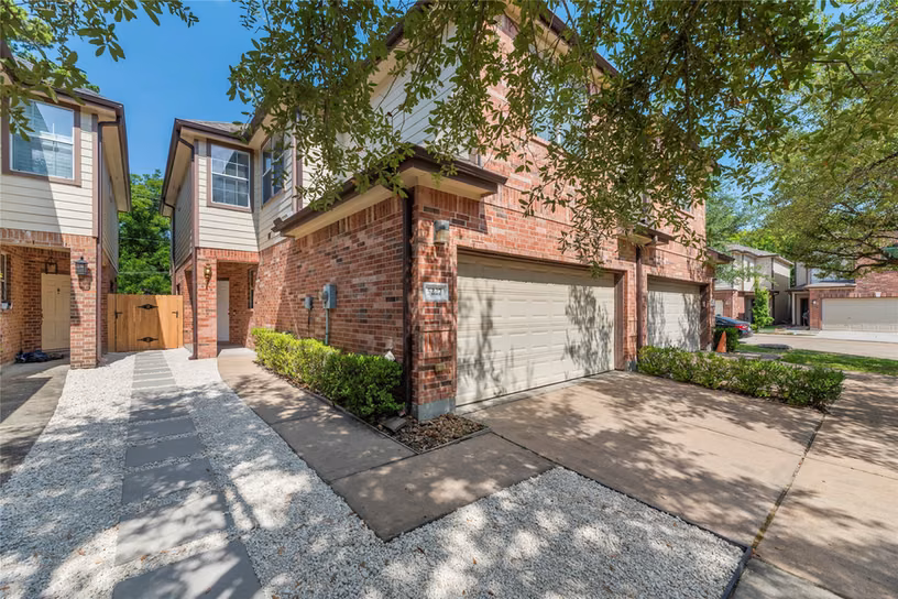 Photo 2 of 5227 Brinkman Court, Houston, TX