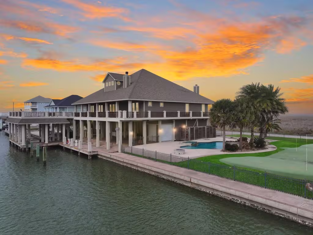 Photo of 1239 Lagoon Drive, Crystal Beach, TX 77650