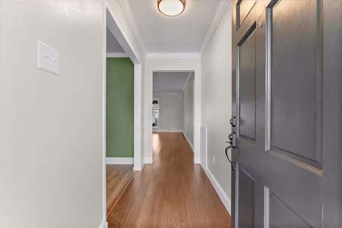 Photo 5 of 15703 Blackhawk Boulevard, Friendswood, TX