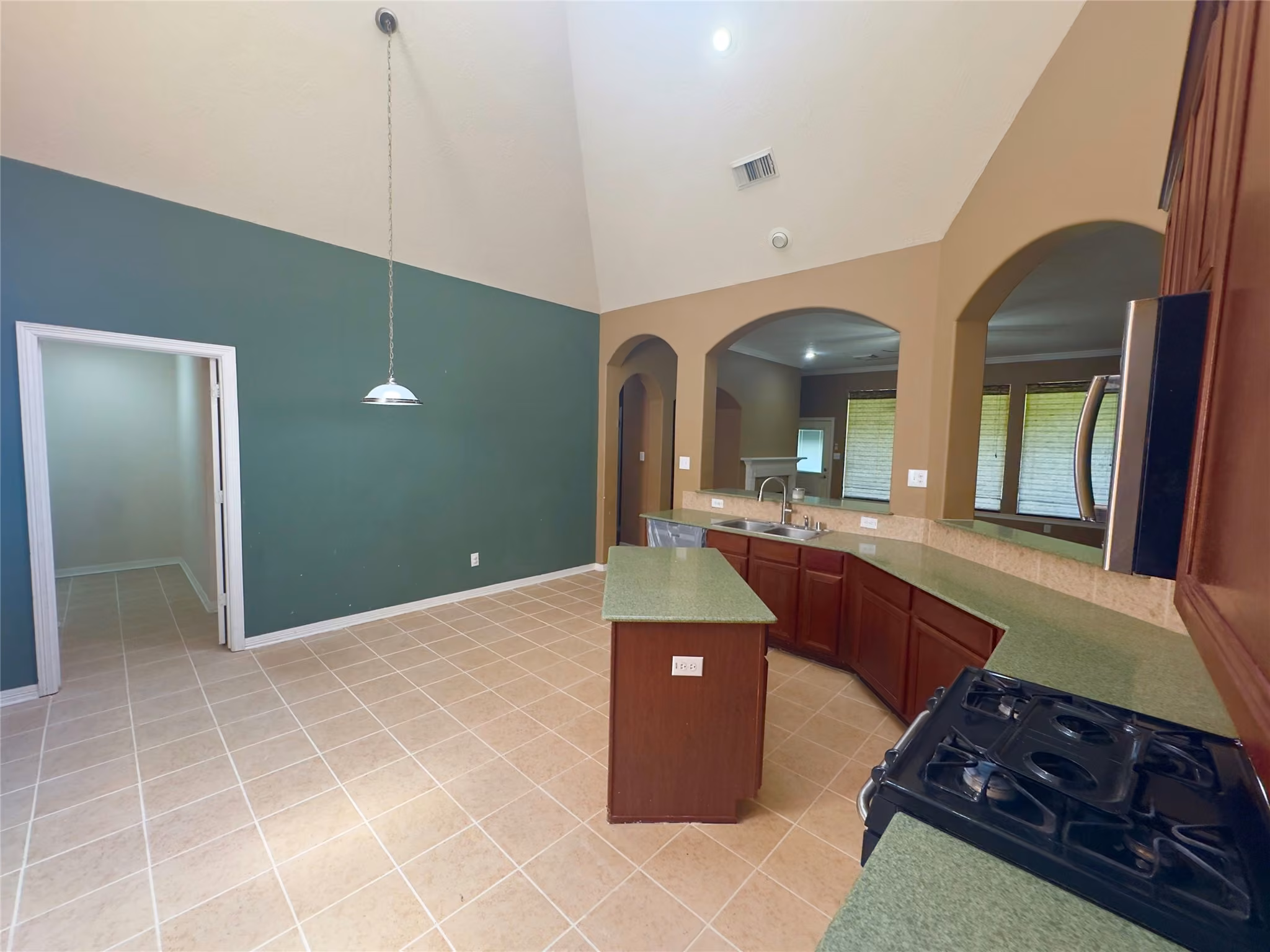 Photo 7 of 1903 Lavender Field Drive, Sugar Land, TX
