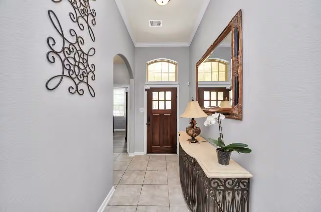 Photo 4 of 1622 Mahan Drive, Richmond, TX