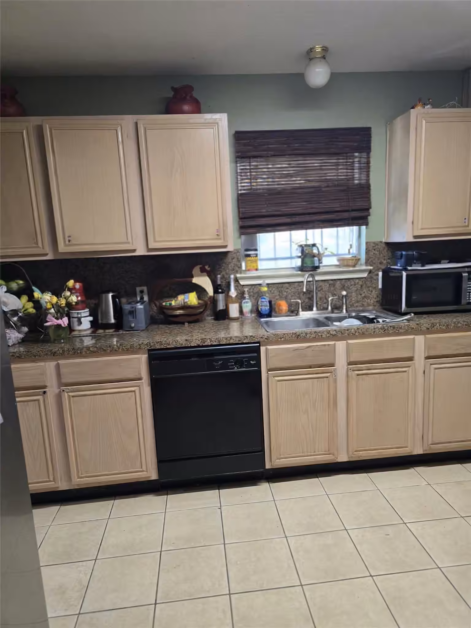 Photo 2 of 3006 Greenbriar Springs Drive, Houston, TX