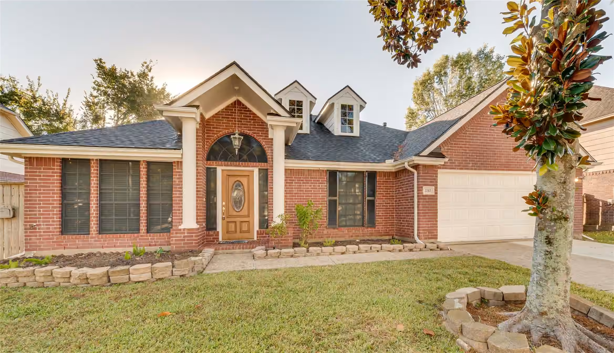 Photo of 2311 Piney Woods Drive, Pearland, TX 77581