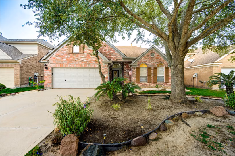 Photo 6 of 16730 Spring Barker Drive, Cypress, TX