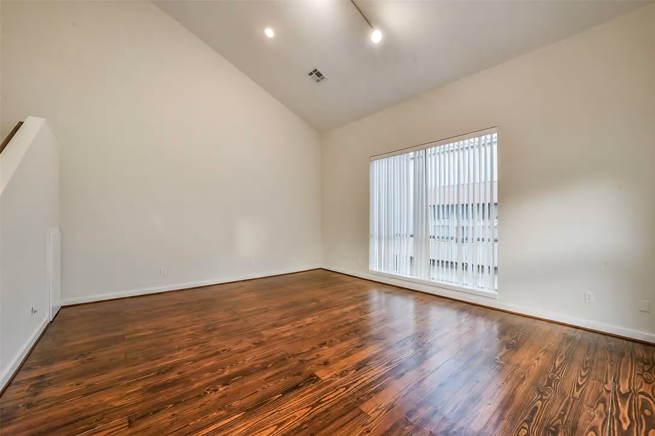 Photo 6 of 355 Sydnor Street, Houston, TX
