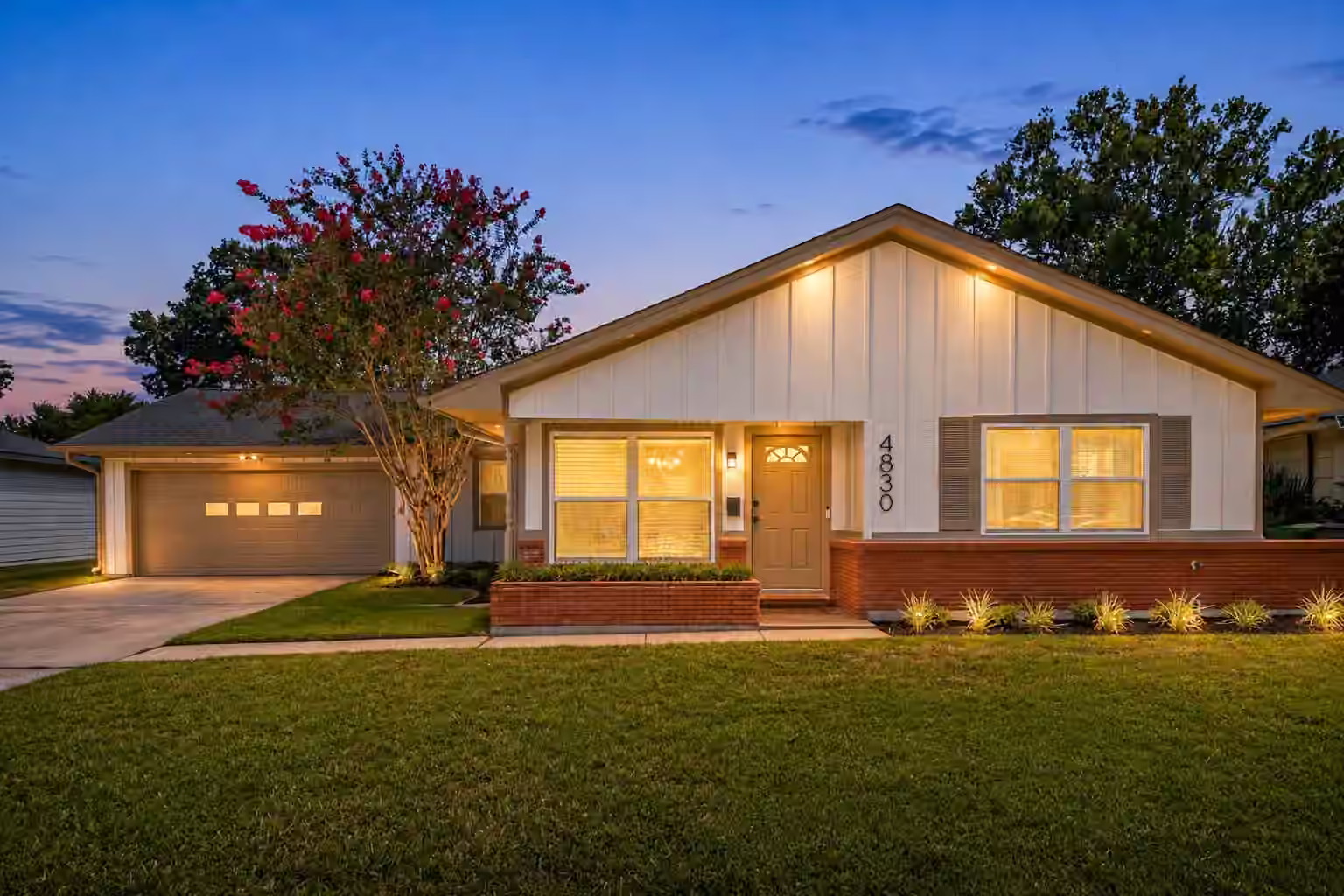 Photo of 4830 Hummingbird Street, Houston, TX 77035