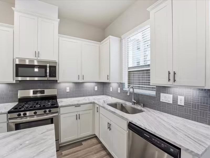 Photo 6 of 9020 Lonestar River Lane, Houston, TX