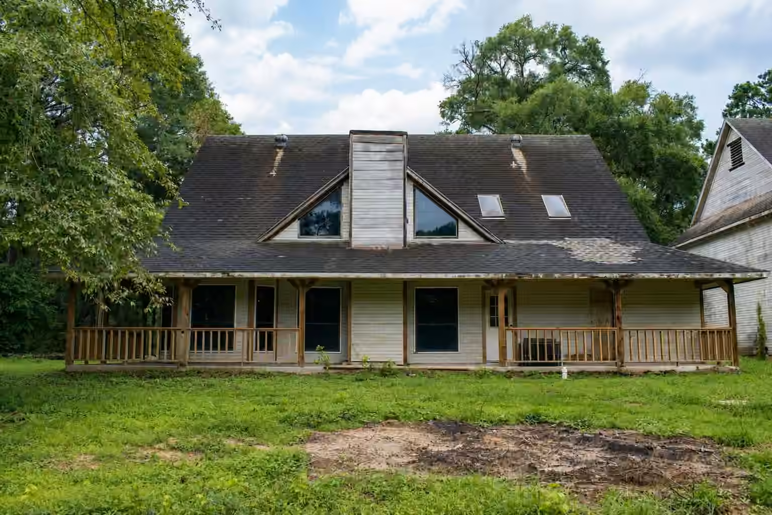 Photo 3 of 400 Tymel Ln, Cleveland, TX