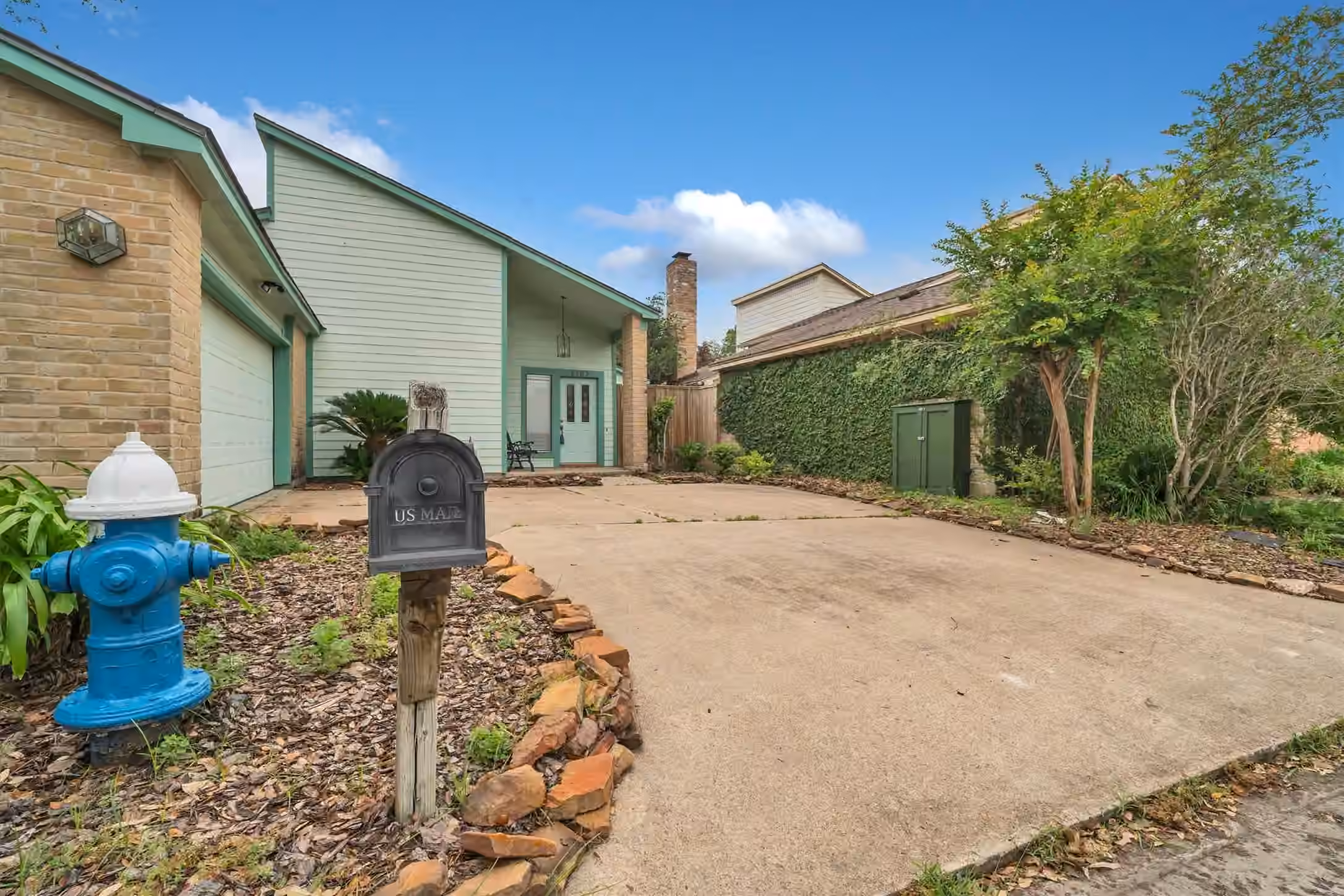 Photo 6 of 2163 Paso Rello Drive, Houston, TX
