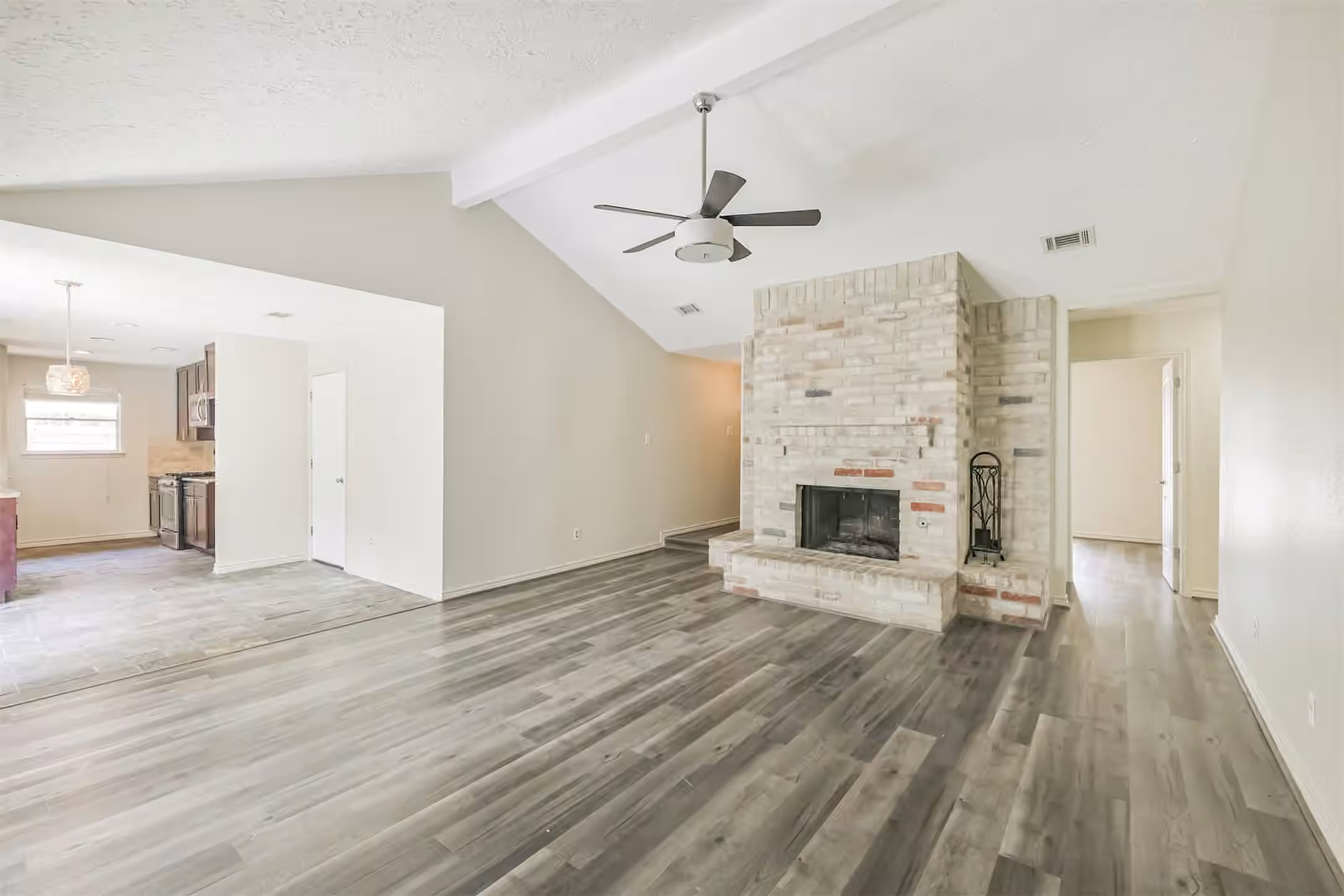 Photo 7 of 3411 Almondwood Drive, Spring, TX