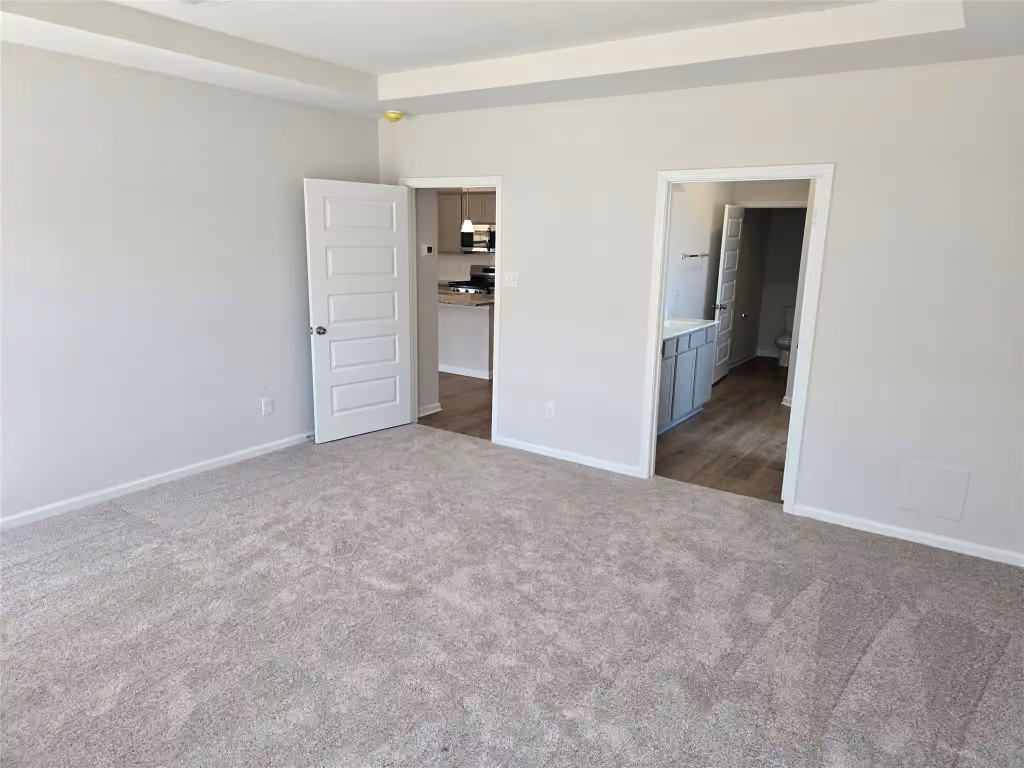 Photo 7 of 1920 N Riverside Circle, Dayton, TX