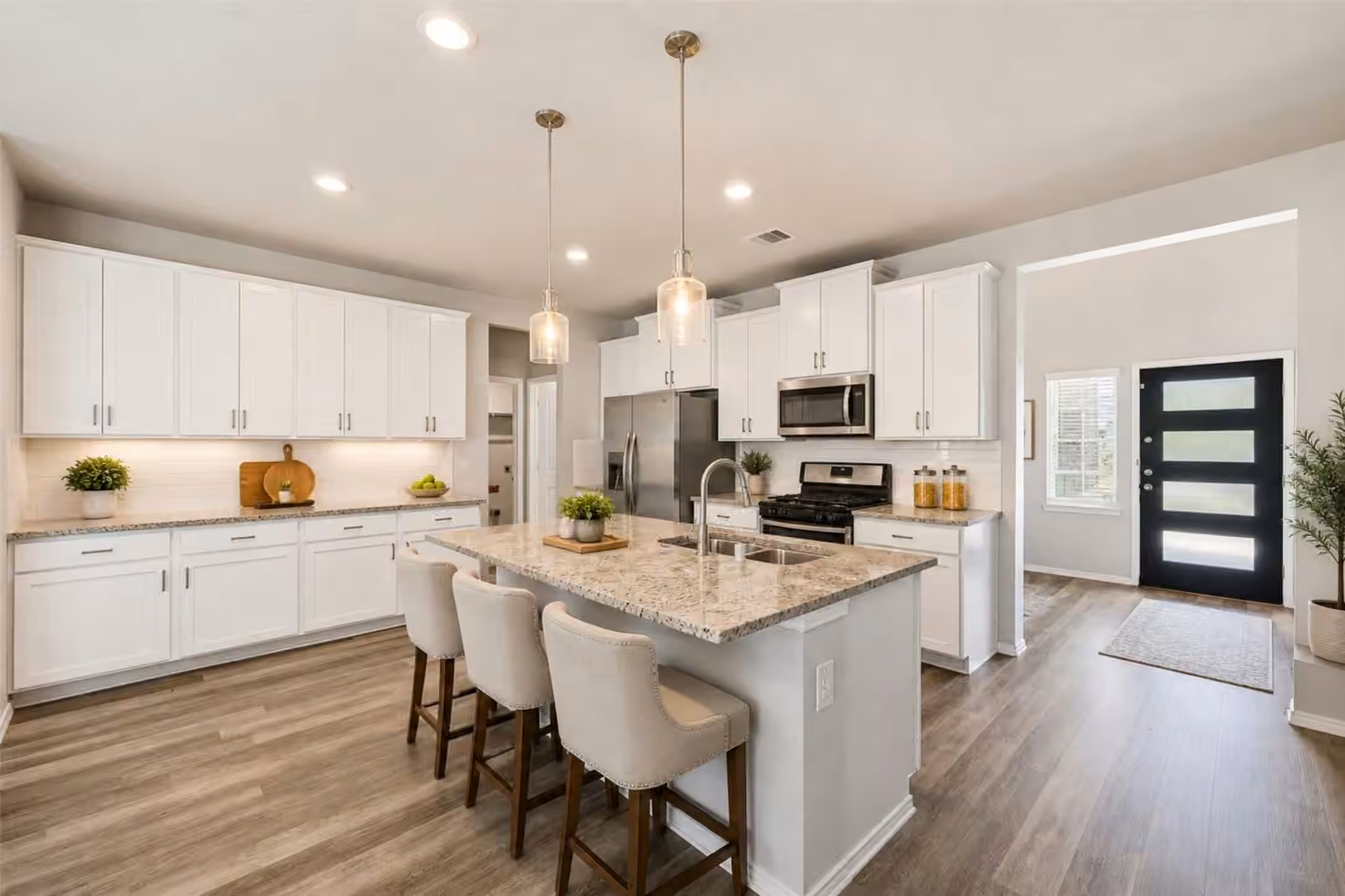 Photo 3 of 17153 Upland Bent Court, Conroe, TX