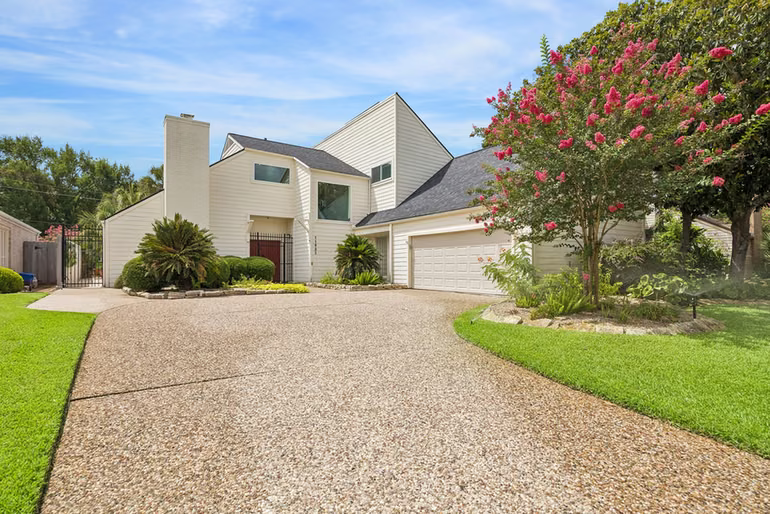 Photo of 11931 Carriage Hill Drive, Houston, TX