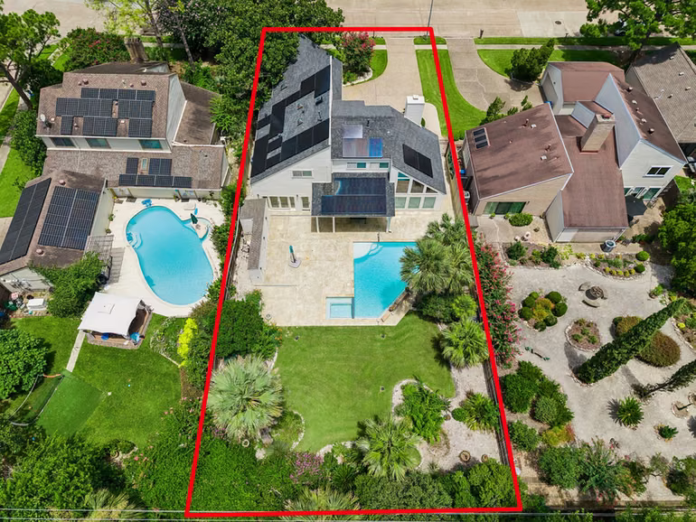 Photo 4 of 11931 Carriage Hill Drive, Houston, TX