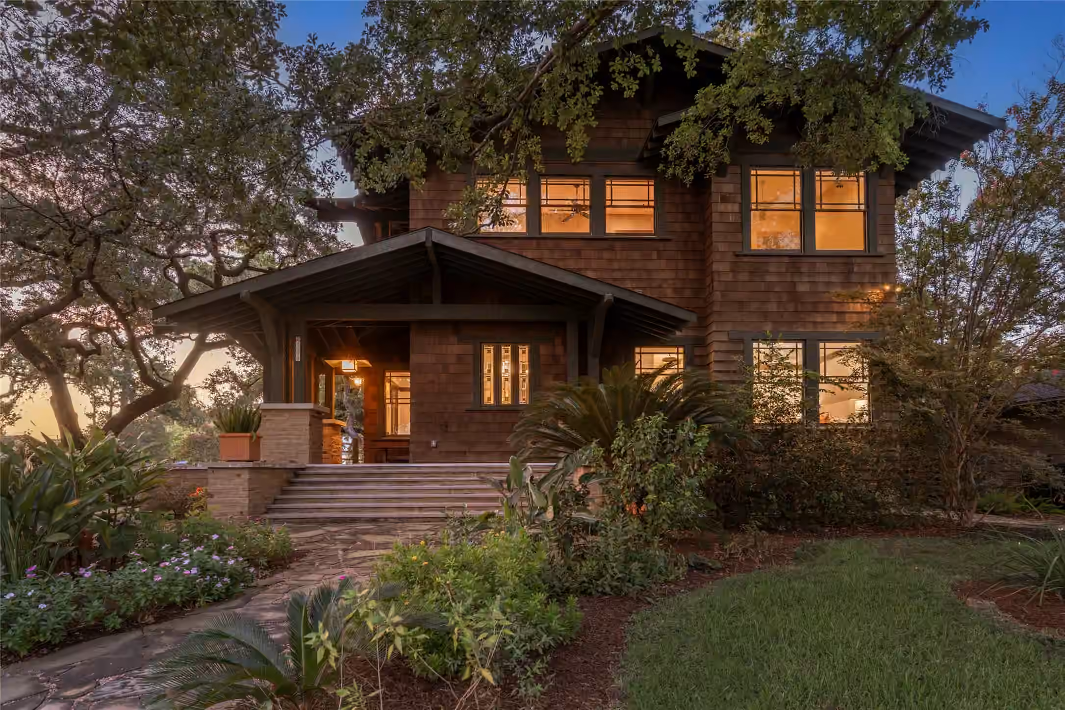 Photo 4 of 1090 Lamonte Lane, Houston, TX
