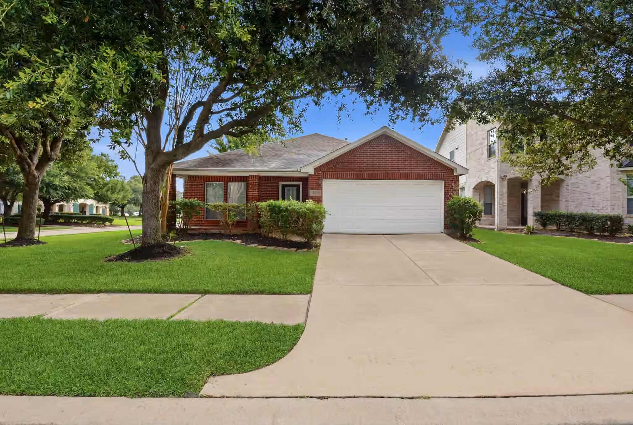 Photo 3 of 19226 Countryhills Court, Spring, TX