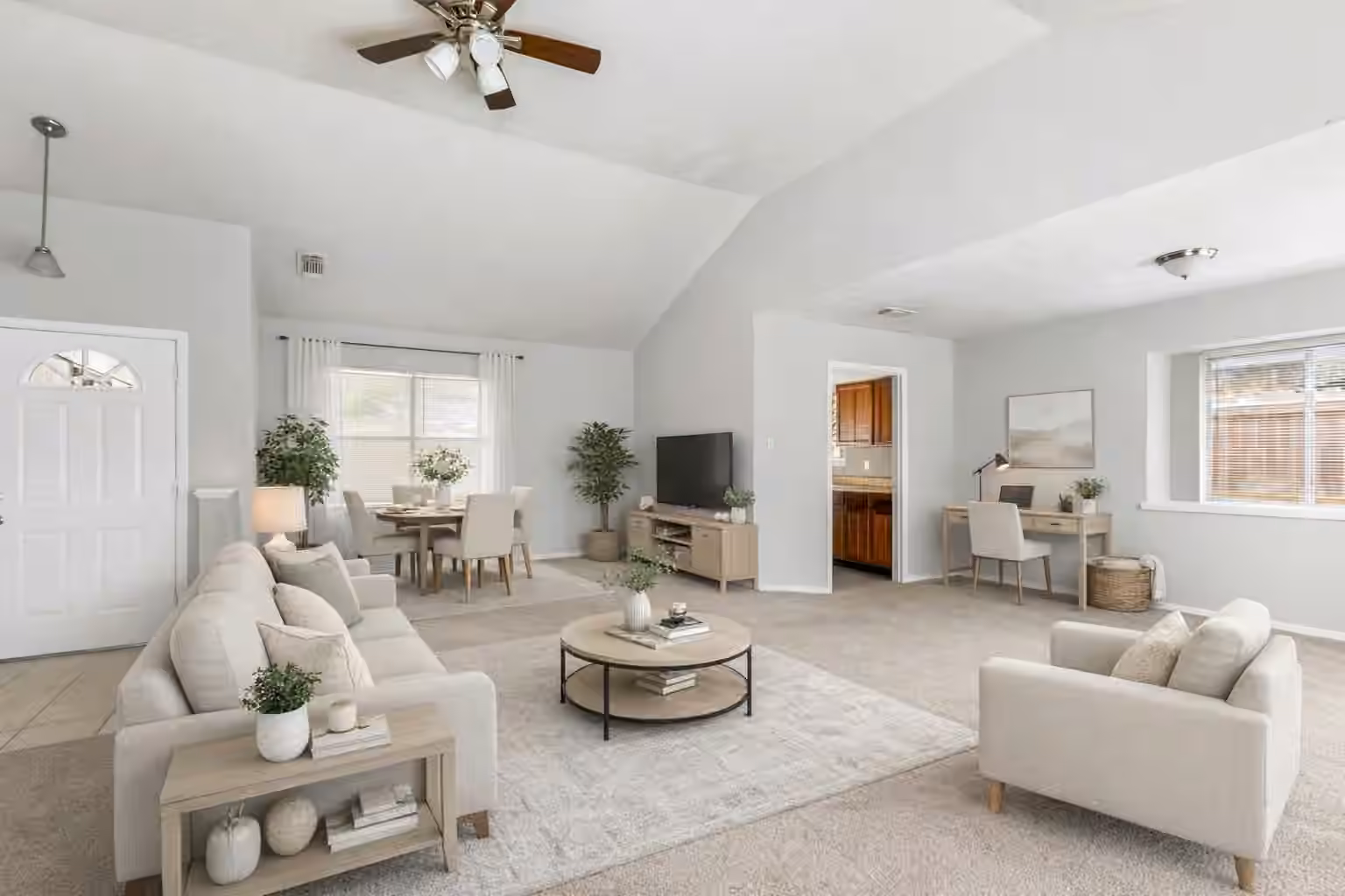 Photo 7 of 7310 Maple Walk Drive, Humble, TX