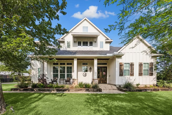 Photo 4 of 1815 Charter Street, Columbus, TX