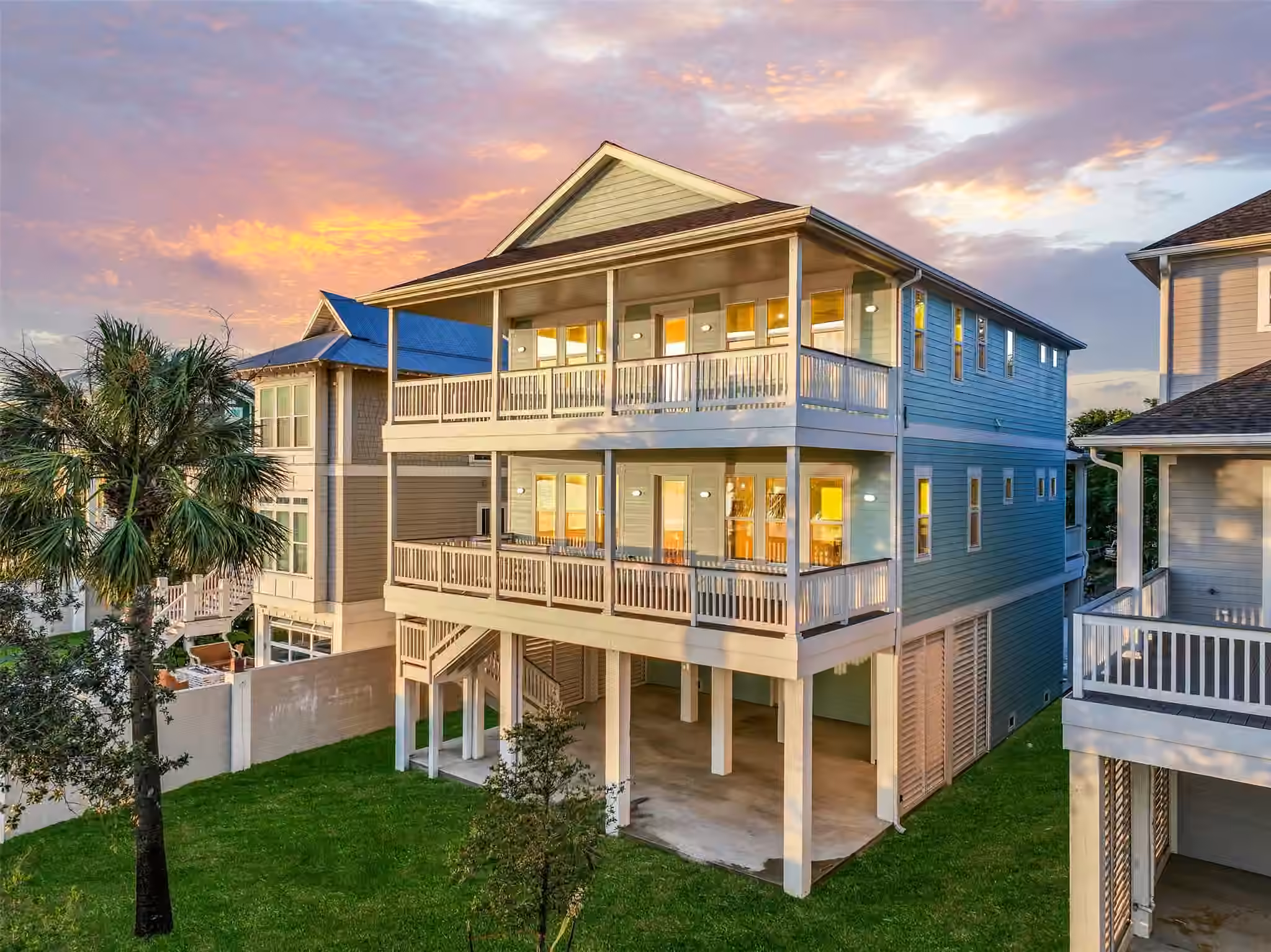 Photo 2 of 1515 Bayou Shore Drive, Galveston, TX