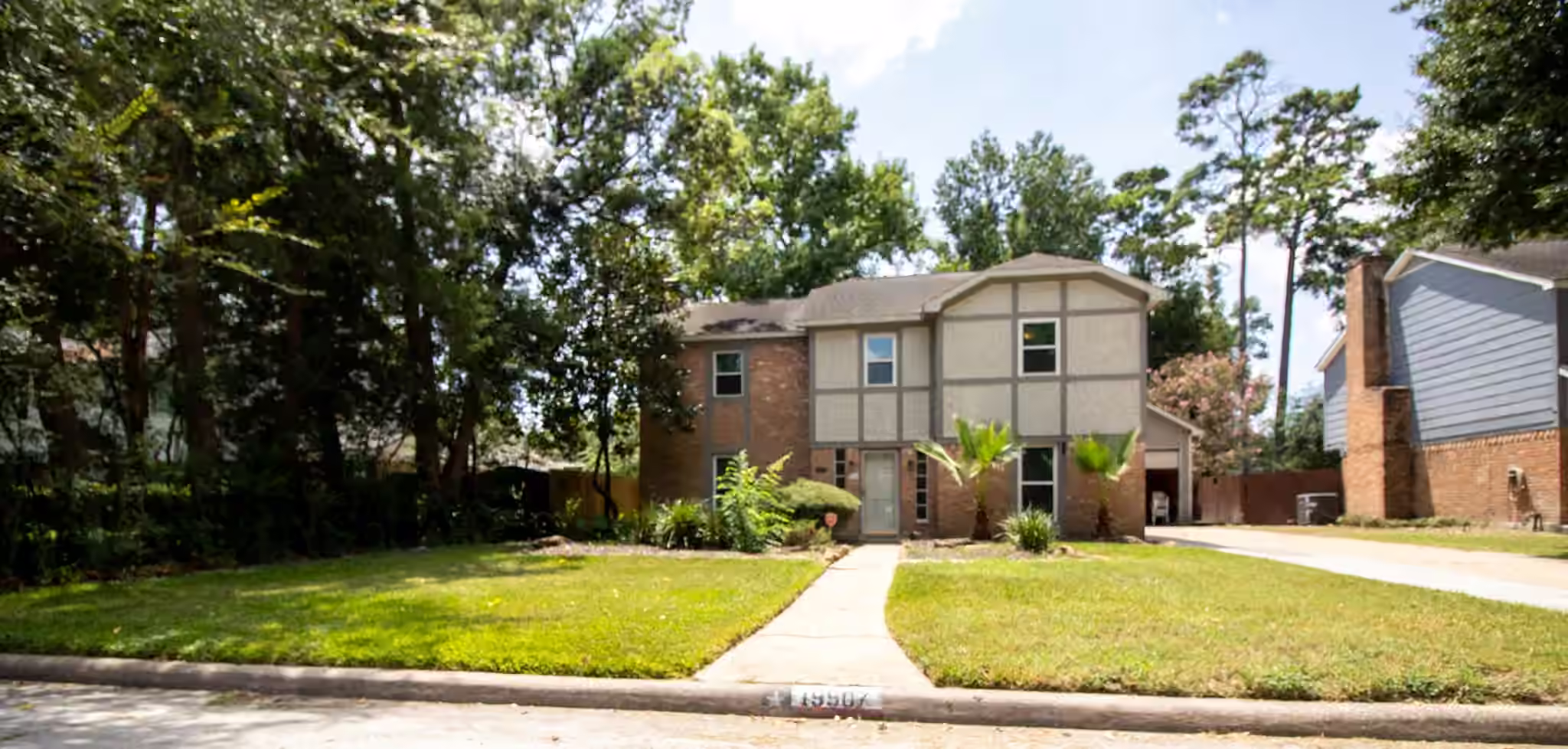 Photo 4 of 19507 Forest Fern Drive, Humble, TX