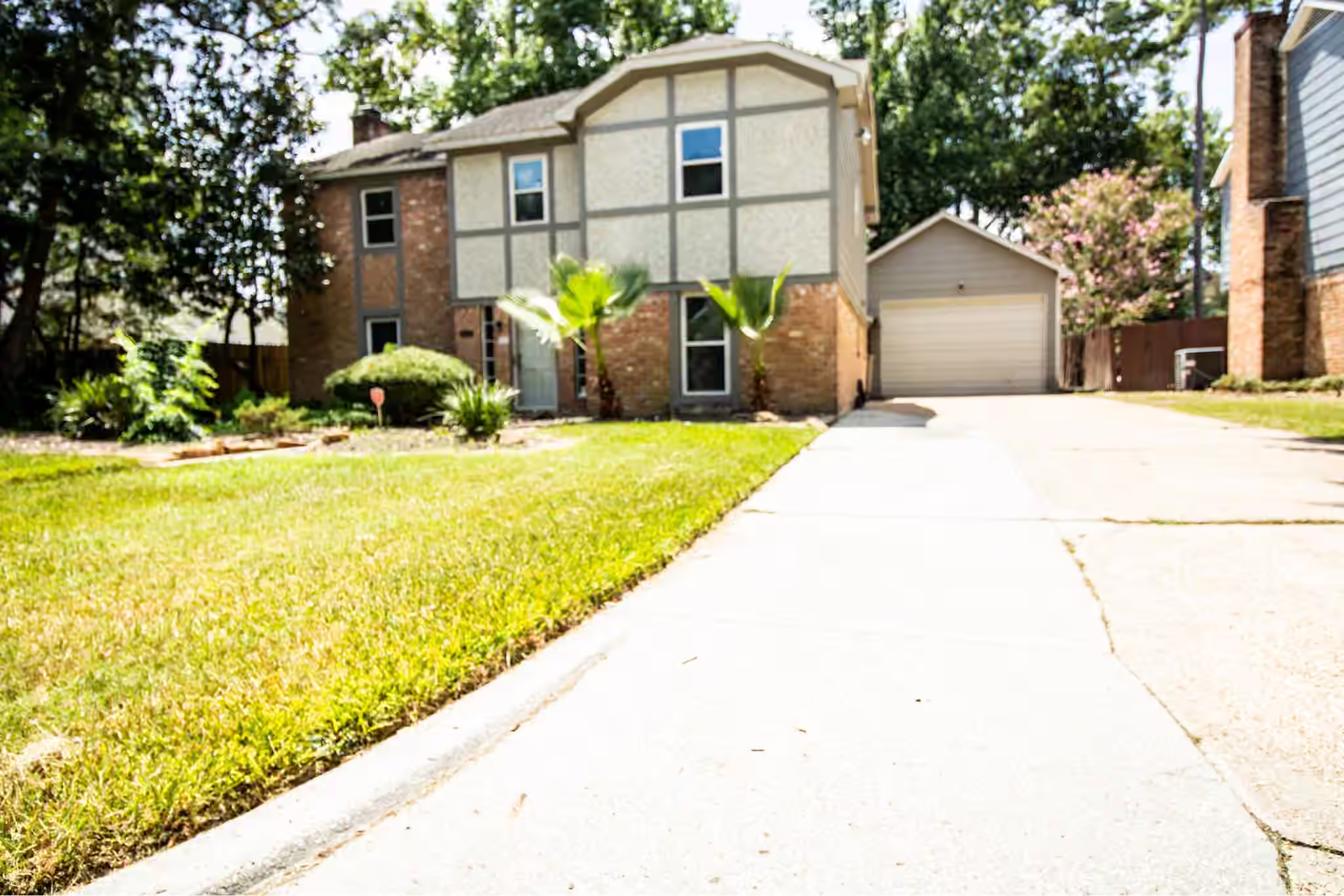 Photo 5 of 19507 Forest Fern Drive, Humble, TX