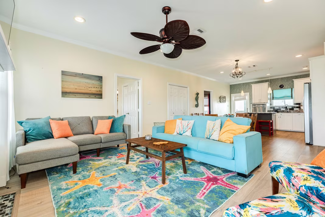 Photo 4 of 4710 Bayshore Drive, Freeport, TX