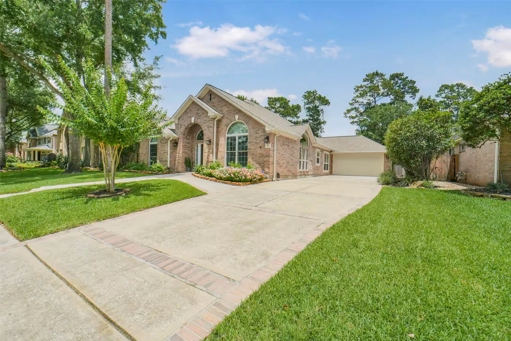 Photo 4 of 1310 Lambourne Circle, Spring, TX