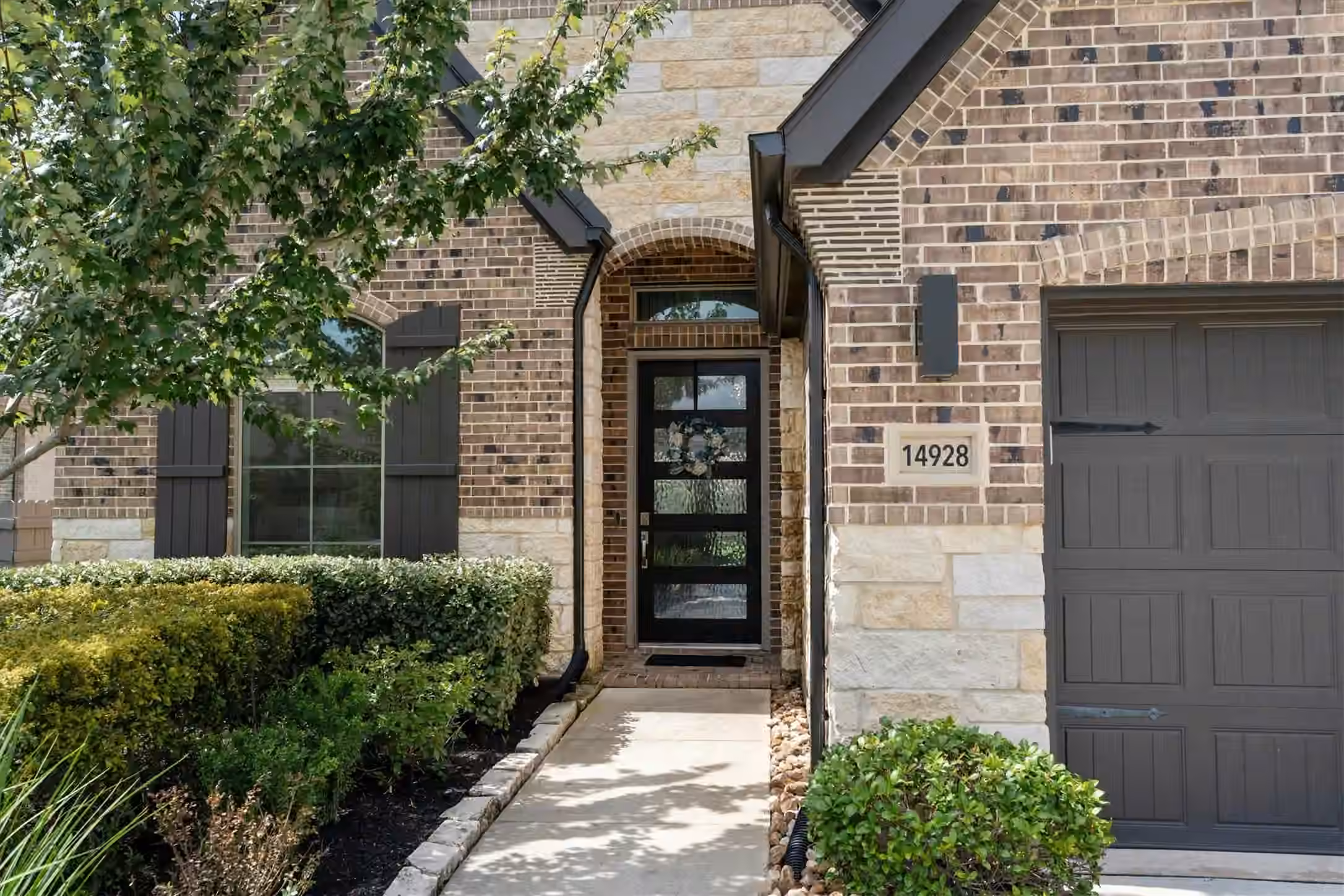 Photo 6 of 14928 Scarlet Branch Drive, Conroe, TX