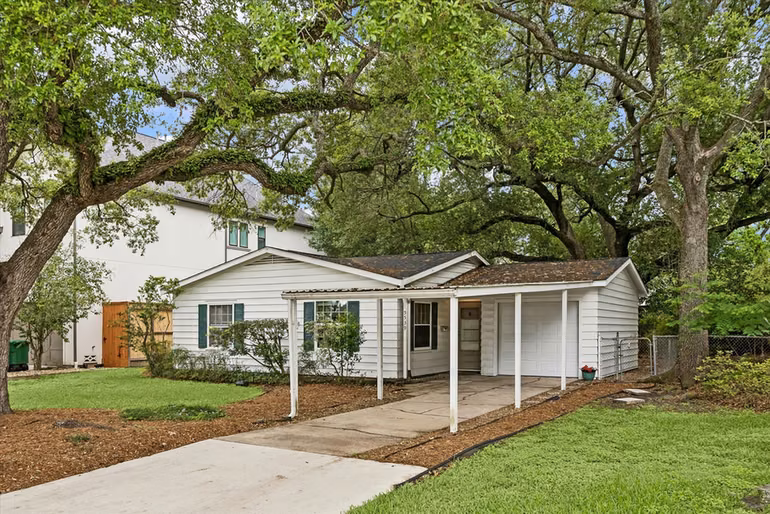 Photo of 5539 Jessamine Street, Houston, TX 77081